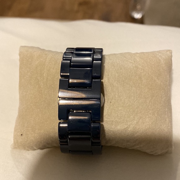 Fossil Watch - Picture 2 of 5